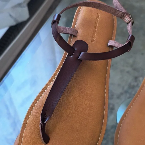 Amazon Essentials Women's - Picture 3 of 7